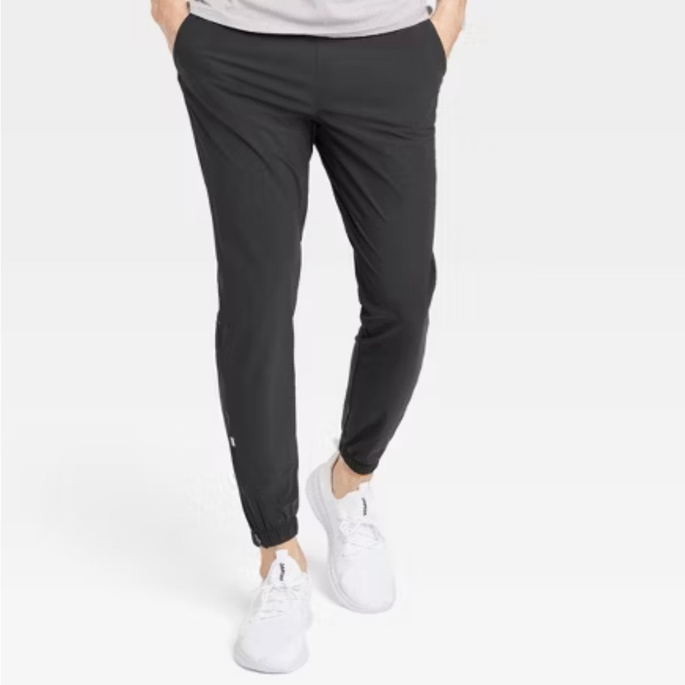 All In Motion Black Lightweight Jogger Run Pants - Men’s Medium